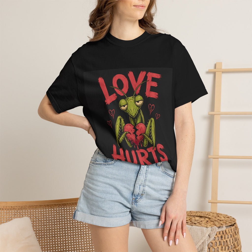 Love Hurts Mantis T-Shirt