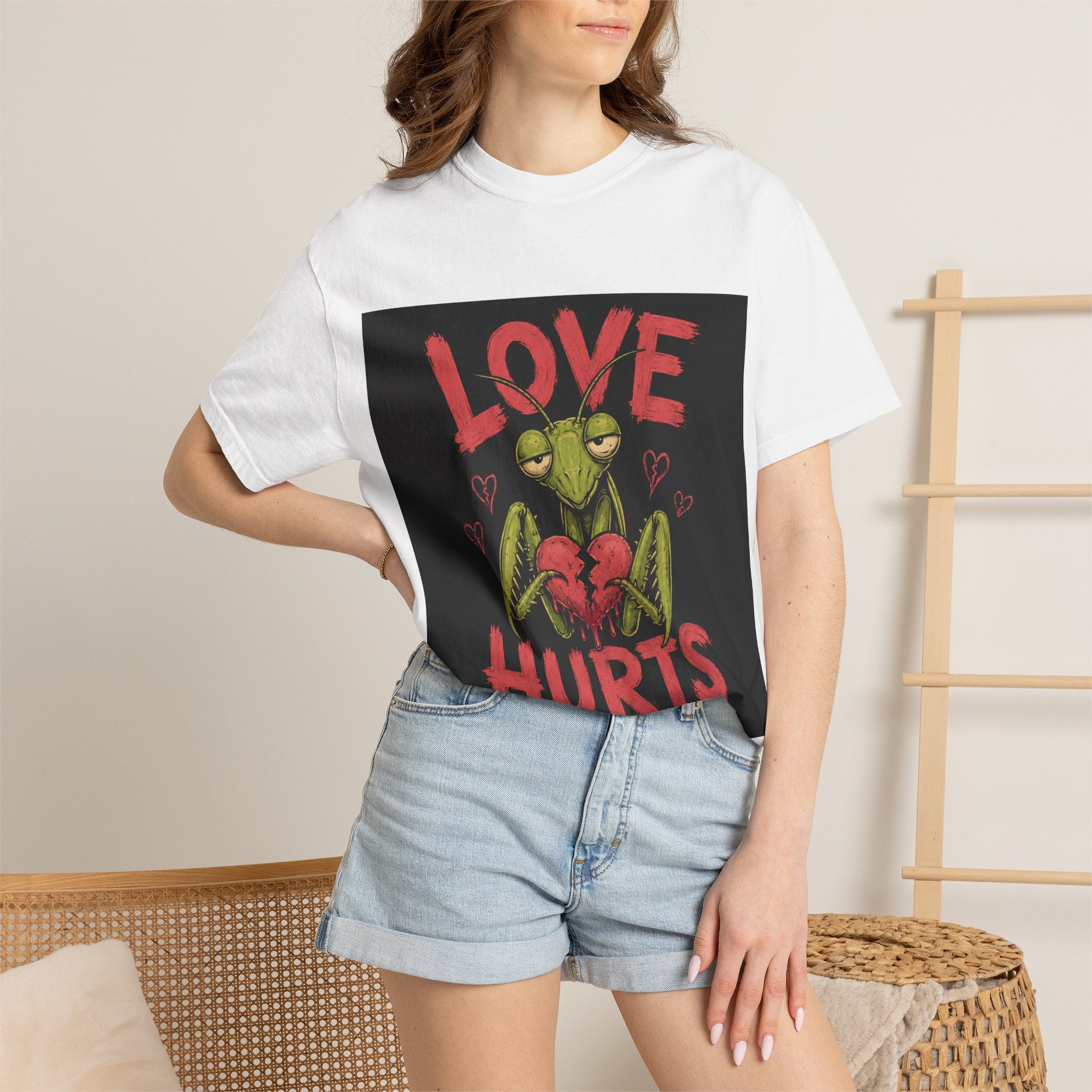 Love Hurts Mantis T-Shirt